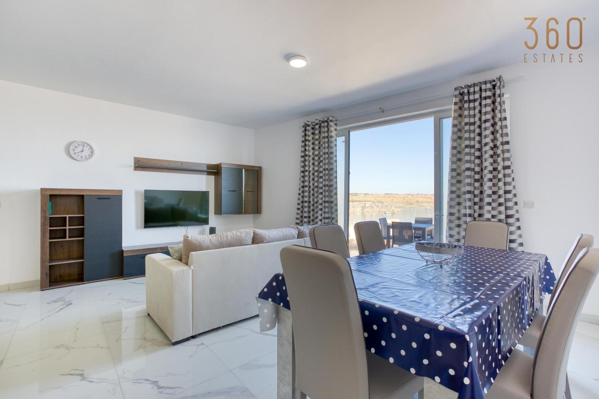 One Of A Kind 4br Penthouse With Terrace & Views By 360 Estates *