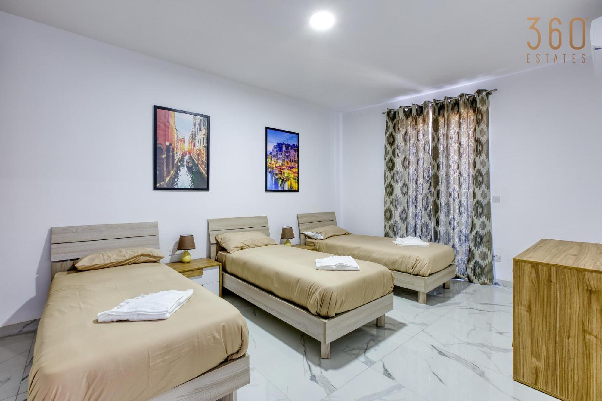 One Of A Kind 4br Penthouse With Terrace & Views By 360 Estates * St. Paul's Bay