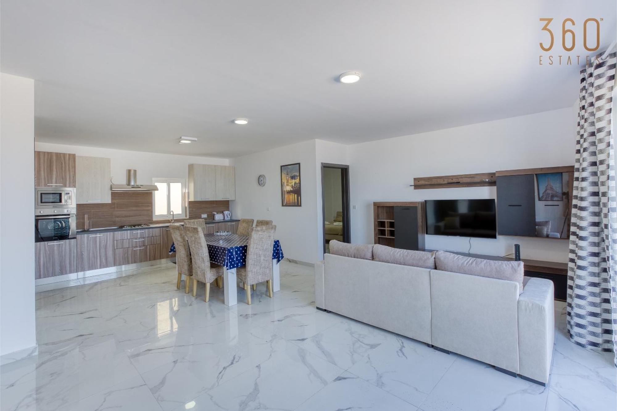 Apartment Avery Court Coastal In St Pauls Bay By 360 Estates St. Paul's Bay