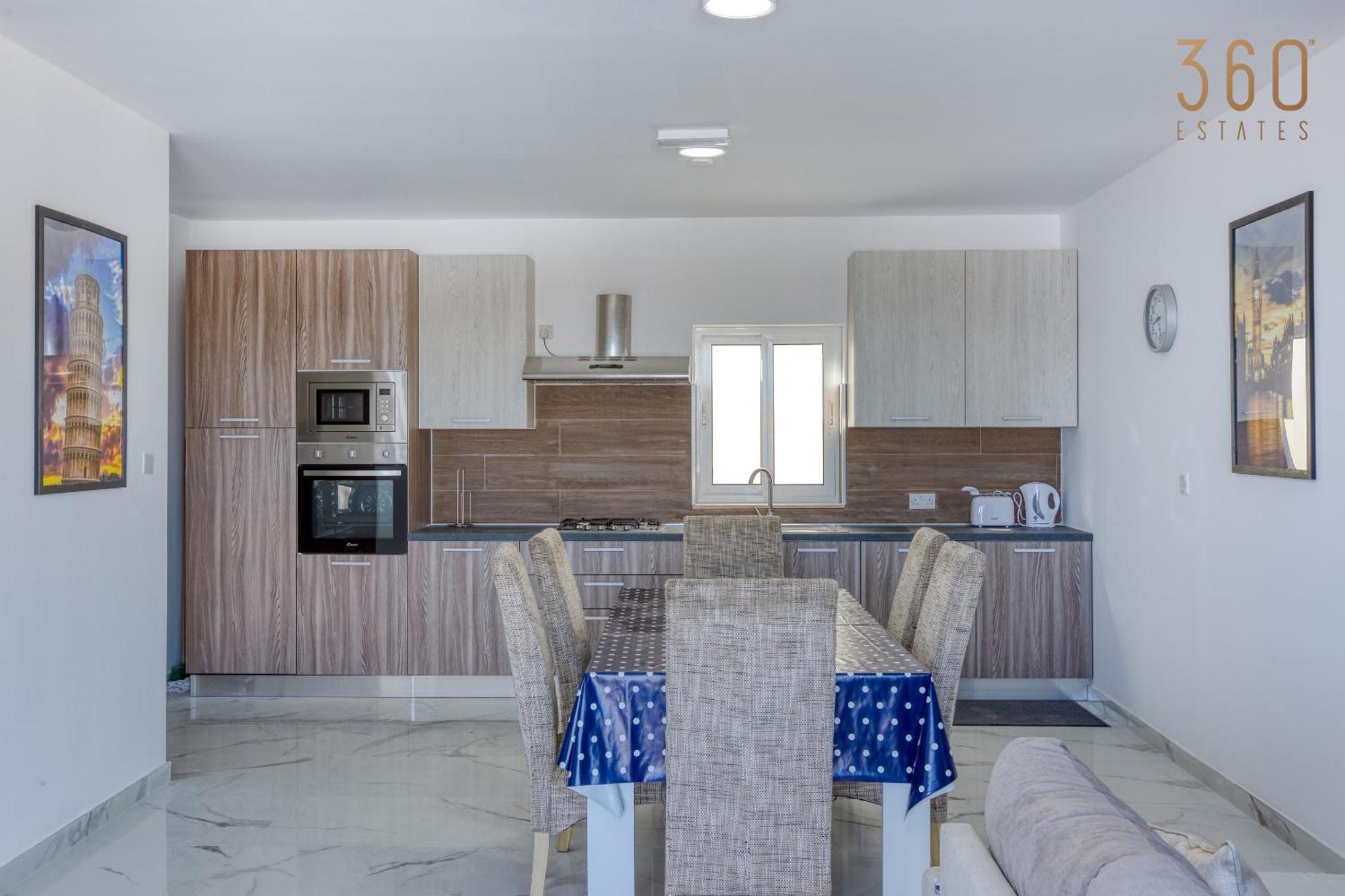 Avery Court Coastal In St Pauls Bay By 360 Estates Apartment